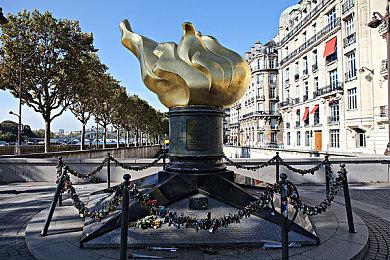 《世纪：灰烬纪元》最新宣传片公布11月18日发售 